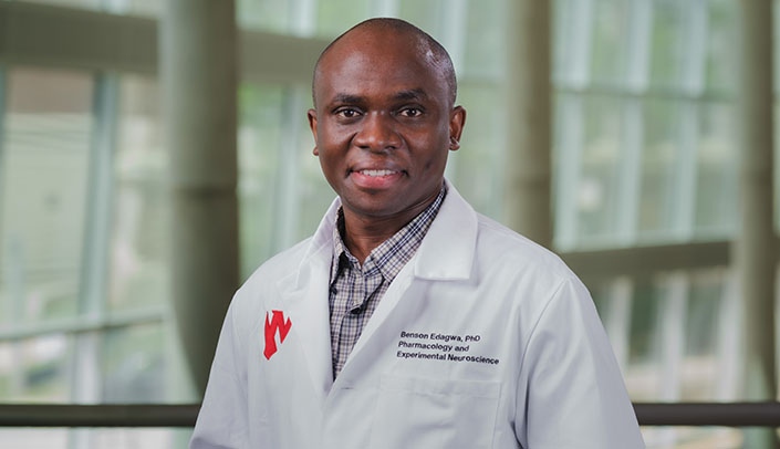 Benson Edagwa, PhD, and team publish a study in Nature Communications.