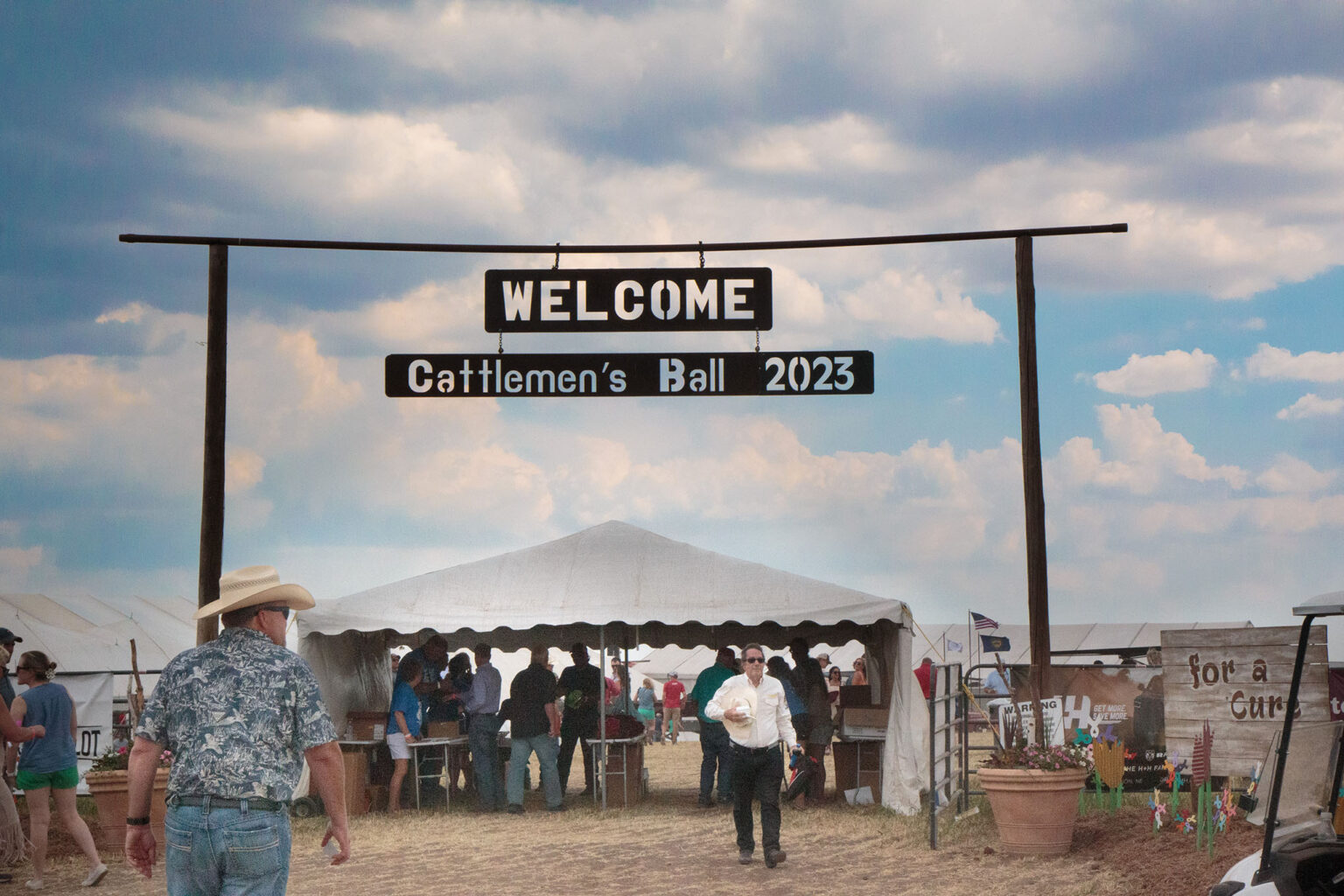 Cattlemen's Ball raises 1.9 million for cancer research Newsroom