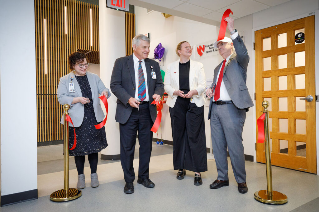 Event cuts ribbon to 'the very best student health services' | Newsroom ...