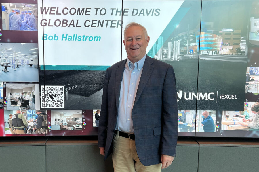 Bob Hallstrom visiting the Davis Global Center