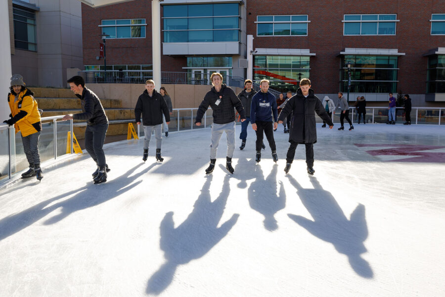 UNMC students ice skating