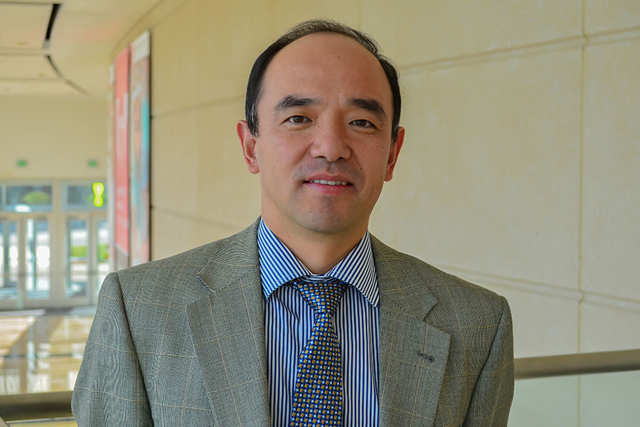 Dejun Su, PhD, director of the UNMC Center for Reducing Health Disparities